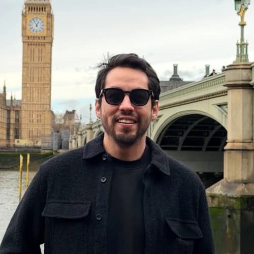 Flavio Navarro