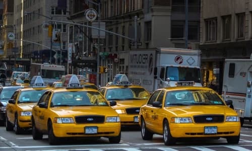 Taxis & Rideshare